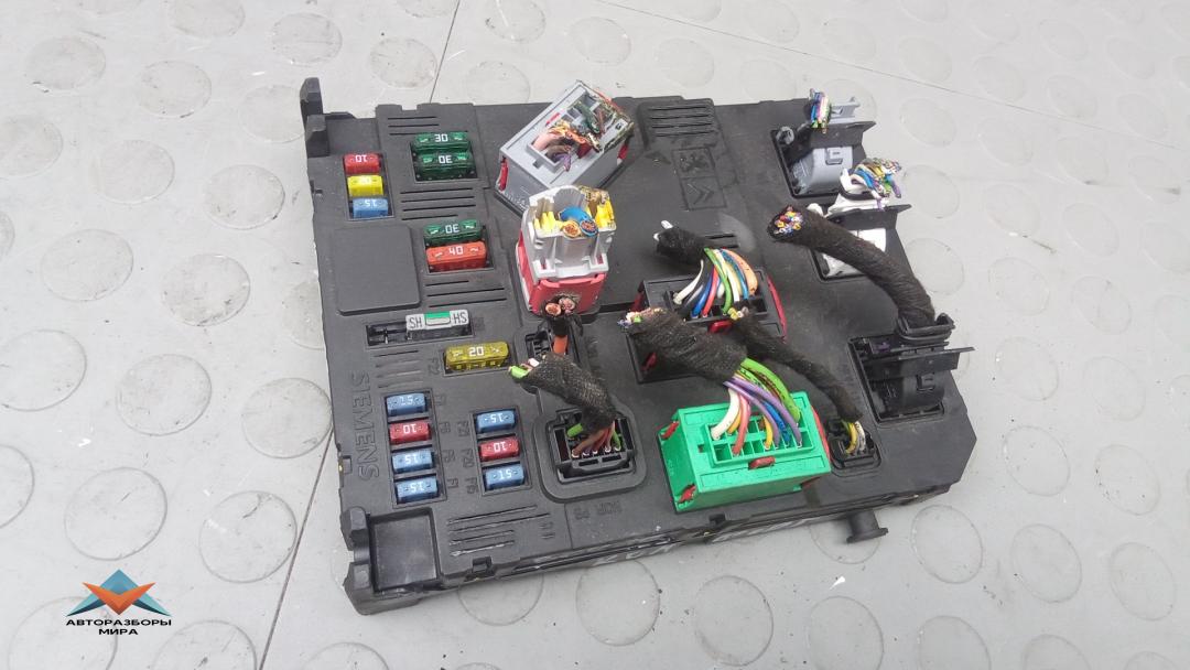 блок комфорта Renault Clio 3 поколение 2008, 1.2 л., бензин, МКПП, хетчбэк 5 дв., 9653607280 - фото №1