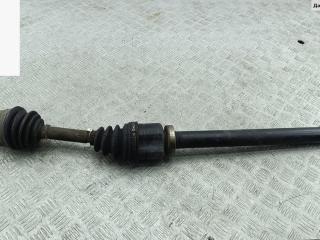 полуось передняя правая (приводной вал, ШРУС) Volvo S40 2 поколение 2004, 2.4 л., бензин, МКПП, чёрный, универсал