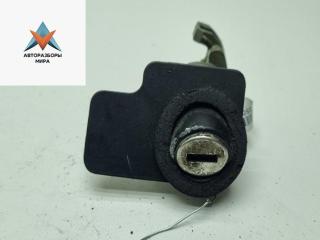 Личинка замка багажника Volkswagen Passat B5 [рестайлинг] 2004, 2.0 л., дизель, МКПП, зелёный, универсал, 3B9827297