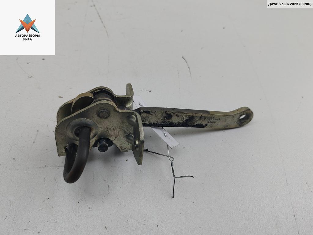 ограничитель открывания двери BMW 3 серия E36 1991, седан - фото №1