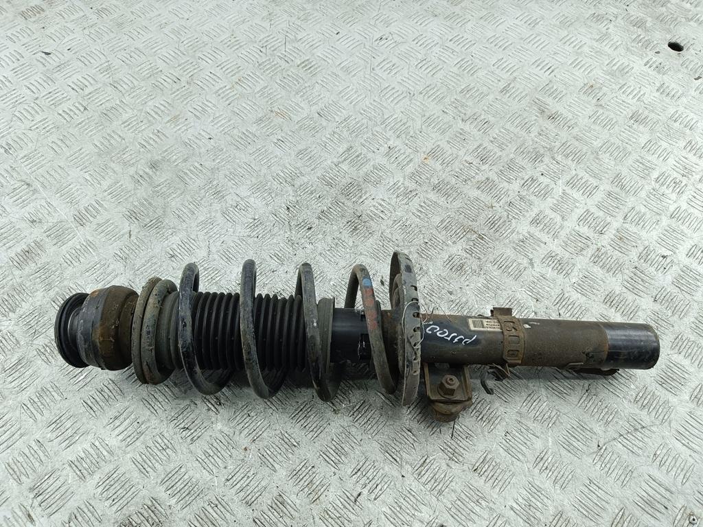 стойка передняя Skoda Roomster 2009, 1.4 л., бензин, МКПП, чёрный, универсал