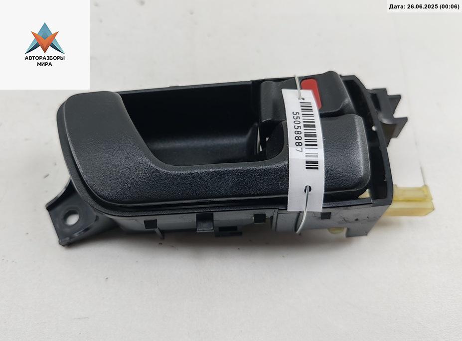 ручка внутренняя передняя правая Mitsubishi Space Runner 2 поколение 1999, 2.0 л., бензин, МКПП, красный, минивэн, MR432272 - фото №1