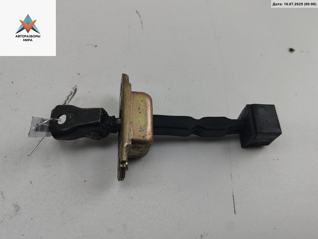 ограничитель открывания двери Mitsubishi Space Runner 2 поколение 1999, минивэн - фото №1