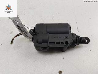 активатор замка багажника Opel Zafira 1 поколение (A) [рестайлинг] 2003, 2.2 л., бензин, АКПП, серый, минивэн, 13118786