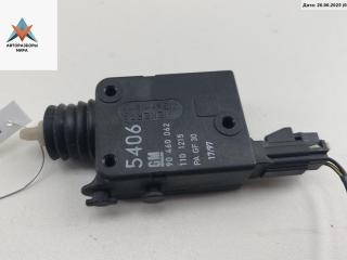 активатор замка багажника Opel Omega B 1997, 2.0 л., бензин, АКПП, жёлтый, универсал, 90460062