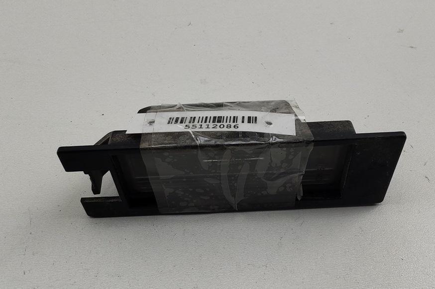 подсветка номера Opel Zafira 2 поколение (B) 2006, 1.8 л., бензин, робот, красный, минивэн, 09164143 - фото №1