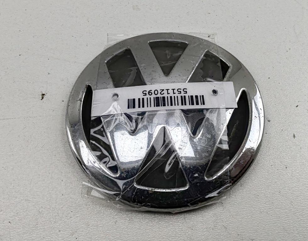 эмблема Volkswagen Passat B5+ (GP) 2002, 2.5 л., дизель, АКПП, чёрный, универсал, 3B9853630