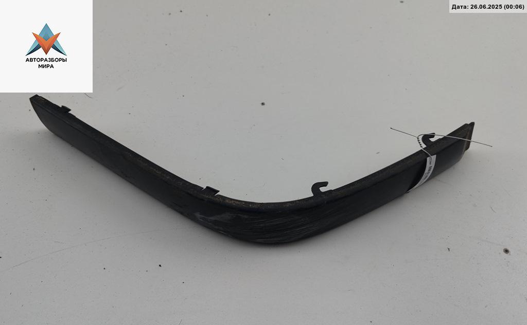 молдинг переднего бампера BMW 3 серия E36 1991, 1.8 л., бензин, МКПП, серый, седан, 1960712 - фото №1