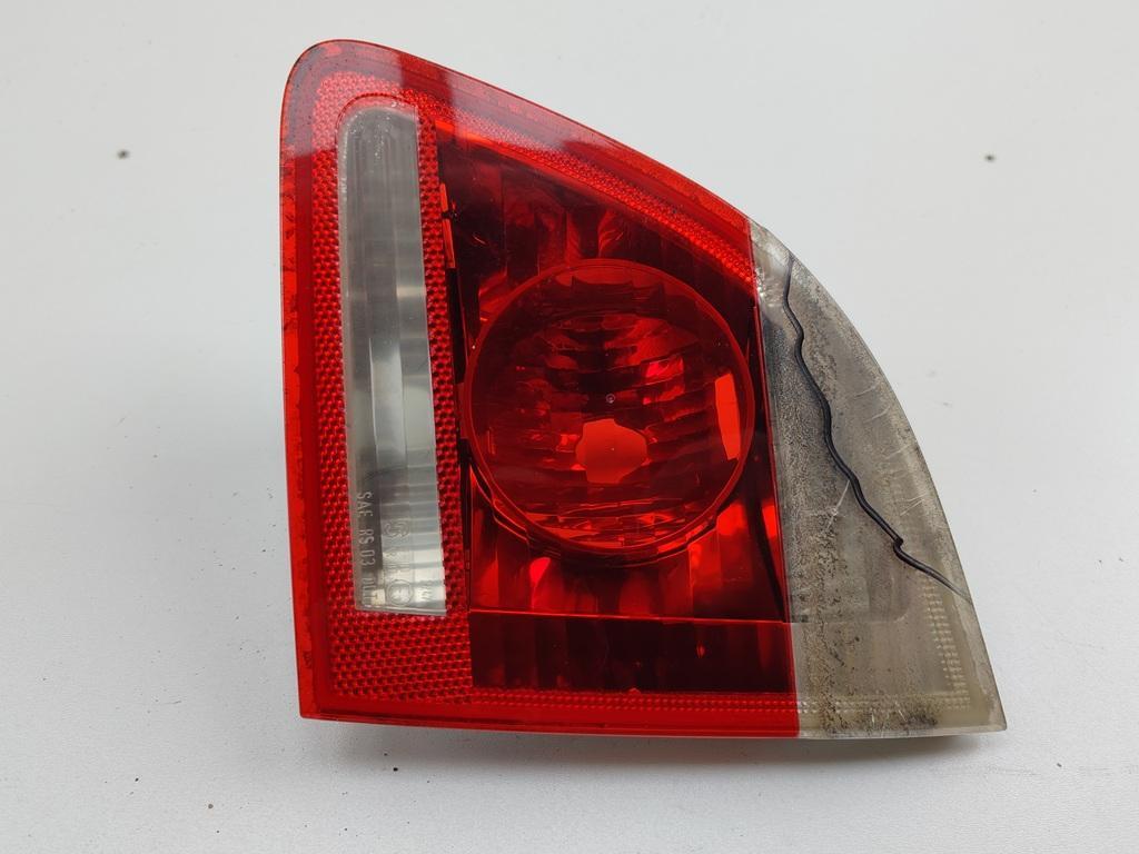 фонарь крышки багажника правый BMW 5 E60/E61 2006, 3.0 л., дизель, МКПП, серый, универсал, 6925894