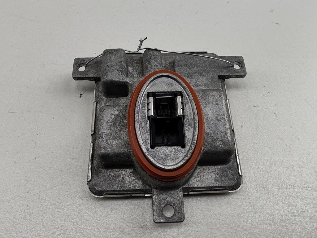 блок розжига ксенона BMW 5 серия F07/F10/F11 2012, 3.0 л., дизель, АКПП, чёрный, универсал, 7318327 - фото №1