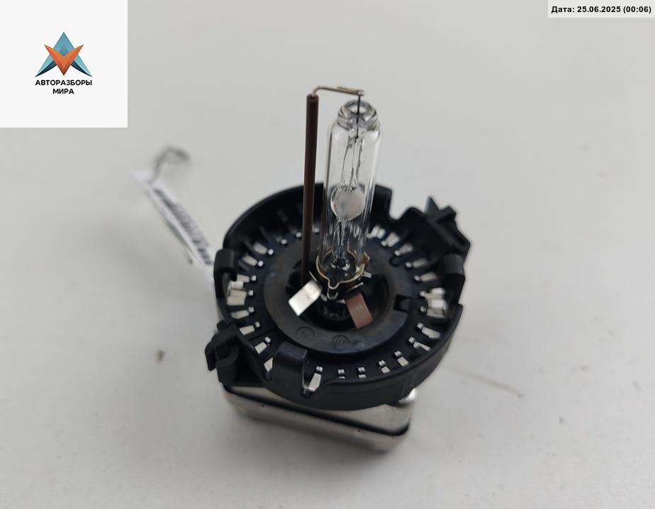 лампочка BMW 5 серия F07/F10/F11 2012, 3.0 л., дизель, АКПП, чёрный, универсал, 906769 - фото №1