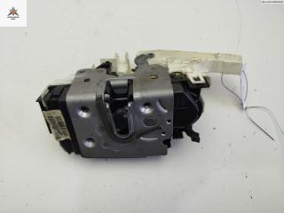 замок двери задней левой Mercedes-Benz E-Класс W212/S212/C207/A207 2010, 3.0 л., дизель, АКПП, бежевый, универсал, A2047301335