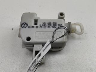 активатор замка багажника Audi A6 4B/C5 2000, 2.5 л., дизель, МКПП, серый, универсал, 3B0862159