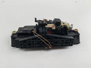 ручка крышки багажника Audi A6 4B/C5 2000, серый, универсал, 4B0827565