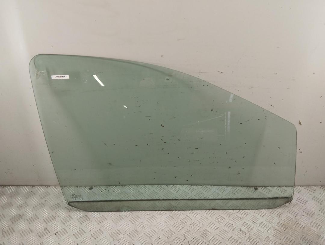 стекло двери передней правой Ford Galaxy 1998, 2.0 л., бензин, МКПП, красный, минивэн