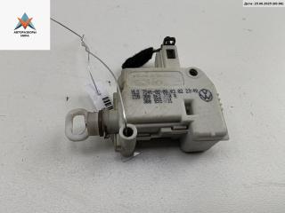 активатор замка багажника Audi A6 4B/C5 [рестайлинг] 2002, 3.0 л., бензин, АКПП, чёрный, универсал, 3B0862159