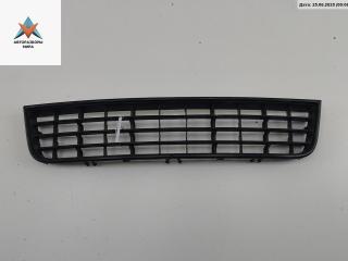 заглушка (решетка) в бампер Audi A6 4B/C5 [рестайлинг] 2002, 3.0 л., бензин, АКПП, чёрный, универсал, 4B0807683