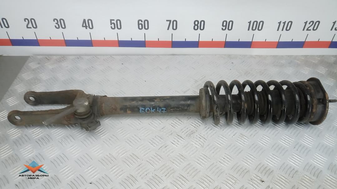 Стойка Mercedes-Benz M-Класс W164 2007, 3.0 л., D ML280 CDI, дизель, АКПП, внедорожник 5 дв. - фото №1