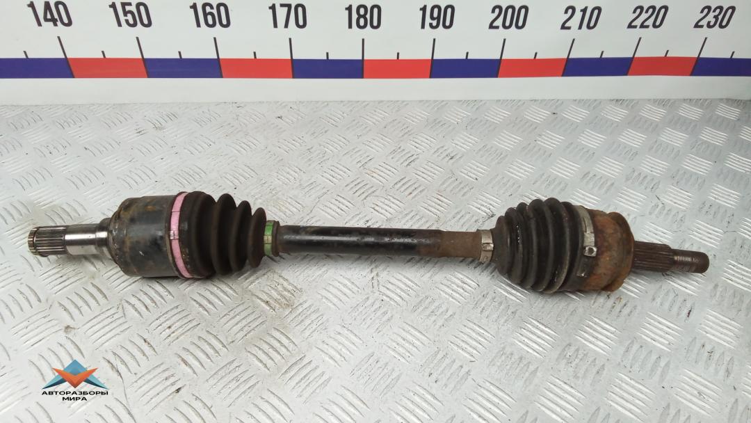 полуось передняя левая (приводной вал, ШРУС) Mazda 3 BM 2015, 2.0 л., бензин, МКПП, хетчбэк 5 дв. - фото №1