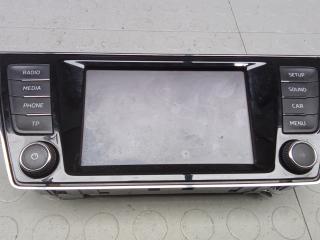 магнитола Skoda Fabia 3 поколение (NJ) 2015, 1.2 л., бензин, МКПП, хетчбэк 5 дв., 6V0919604