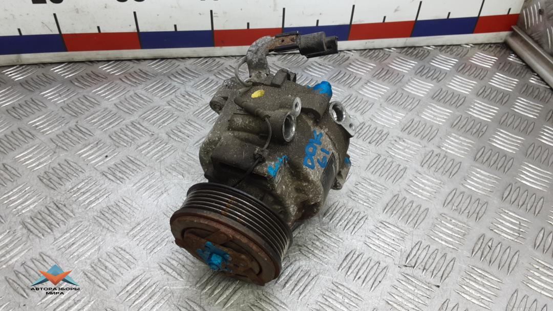 компрессор кондиционера Mitsubishi ASX 1 поколение 2011, 1.8 л., дизель, МКПП, внедорожник 5 дв., 7813A3 - фото №1