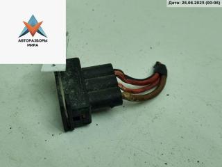 разъем (фишка) проводки Volkswagen Passat B4 1996, 1.8 л., бензин, МКПП, синий, универсал, 1H0906233