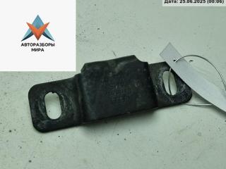 кронштейн (крепление) Volkswagen Passat B5 [рестайлинг] 2004, 2.0 л., дизель, МКПП, серый, универсал, 4D0260427