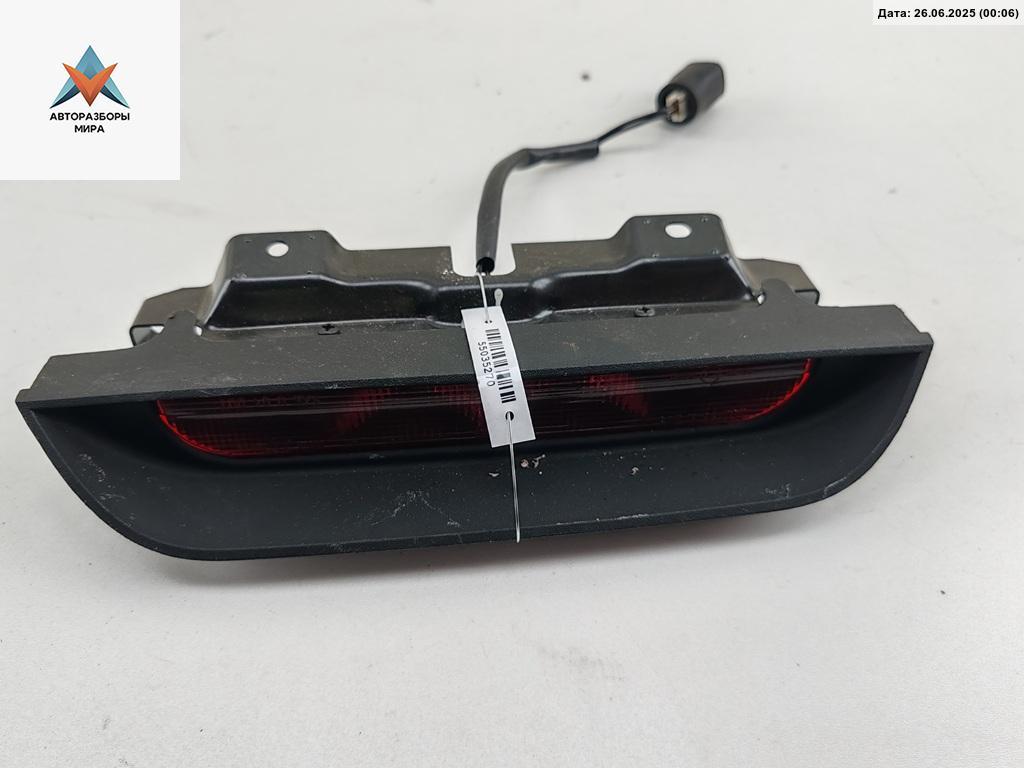 стоп-сигнал Mitsubishi Space Star 1 поколение 1999, 1.3 л., бензин, МКПП, красный, минивэн, 9660 - фото №1