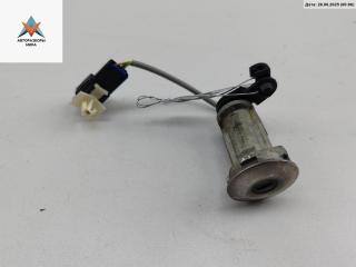 Личинка замка багажника Mitsubishi Space Star 1 поколение 1999, 1.3 л., бензин, МКПП, красный, минивэн