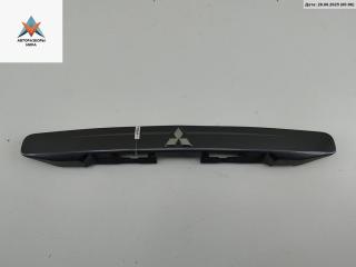 накладка подсветки номера Mitsubishi Space Star 1 поколение [рестайлинг] 2003, 1.6 л., бензин, МКПП, серый, минивэн, MR245529