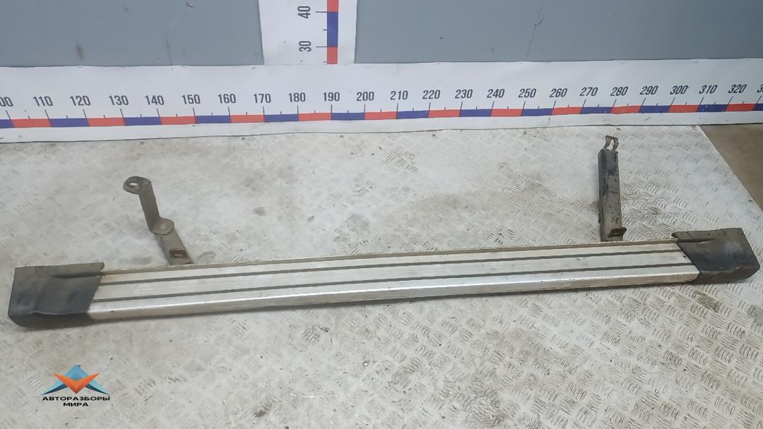 подножка Hyundai Santa Fe 3 поколение (DM) 2012, 2.2 л., дизель, АКПП, внедорожник 5 дв., KBA30920 - фото №1