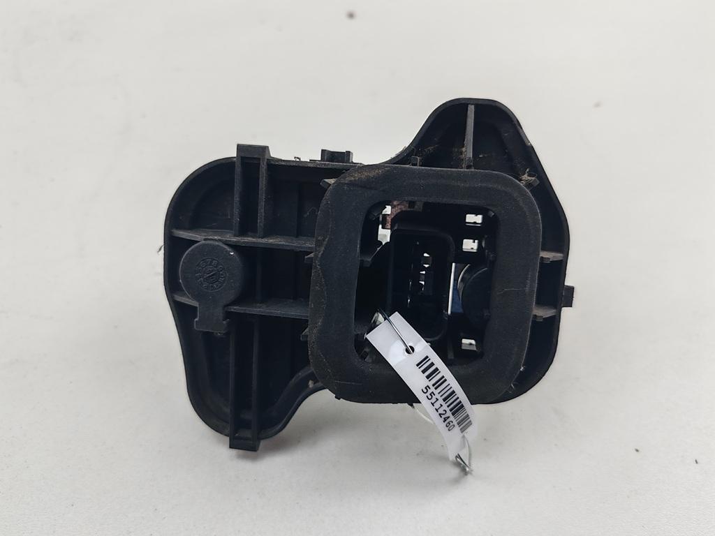 Плата фонаря заднего правого Volkswagen Golf 5 поколение 2005, 1.6 л., бензин, МКПП, красный, хетчбэк 5 дв., 1K6945258 - фото №1