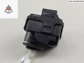 корректор фар Audi A6 4B/C5 1997, 2.4 л., бензин, АКПП, зелёный, седан, 8L0941295