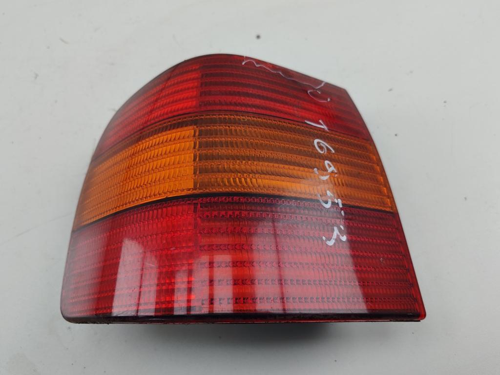фонарь задний левый Volkswagen Passat B4 1994, 2.0 л., бензин, МКПП, красный, седан, 3B5945111