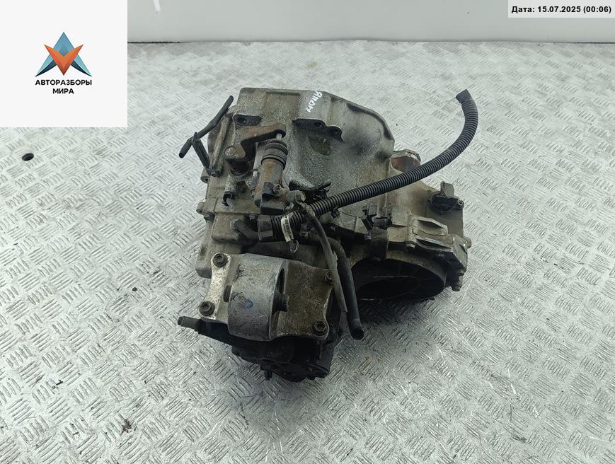 МКПП Nissan Almera N16 2000, 1.5 л., бензин, МКПП, синий, хетчбэк 5 дв. - фото №1