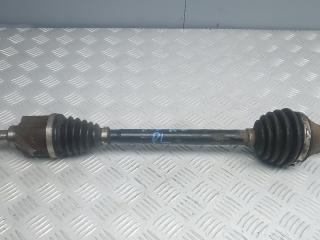 полуось передняя левая (приводной вал, ШРУС) Skoda Fabia 3 поколение (NJ) [рестайлинг] 2019, 1.0 л., бензин, МКПП, хетчбэк 5 дв., 6C0407271H