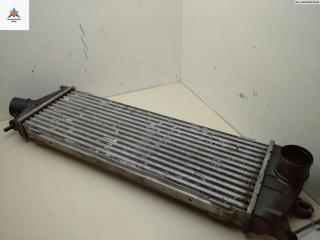 радиатор интеркулера Opel Vivaro A [рестайлинг] 2006, 2.0 л., дизель, МКПП, белый, микроавтобус