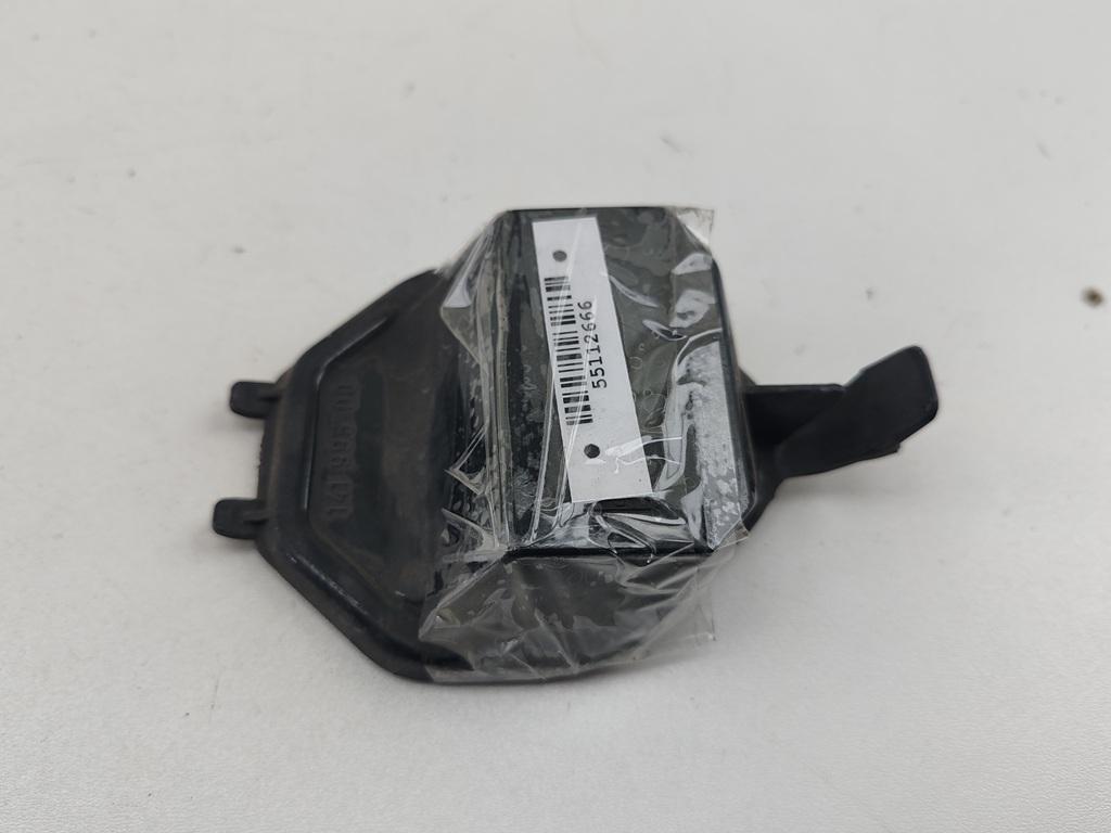 Крышка (заглушка) задняя фары Volkswagen Passat B4 1994, 2.0 л., бензин, МКПП, красный, седан, 14199500