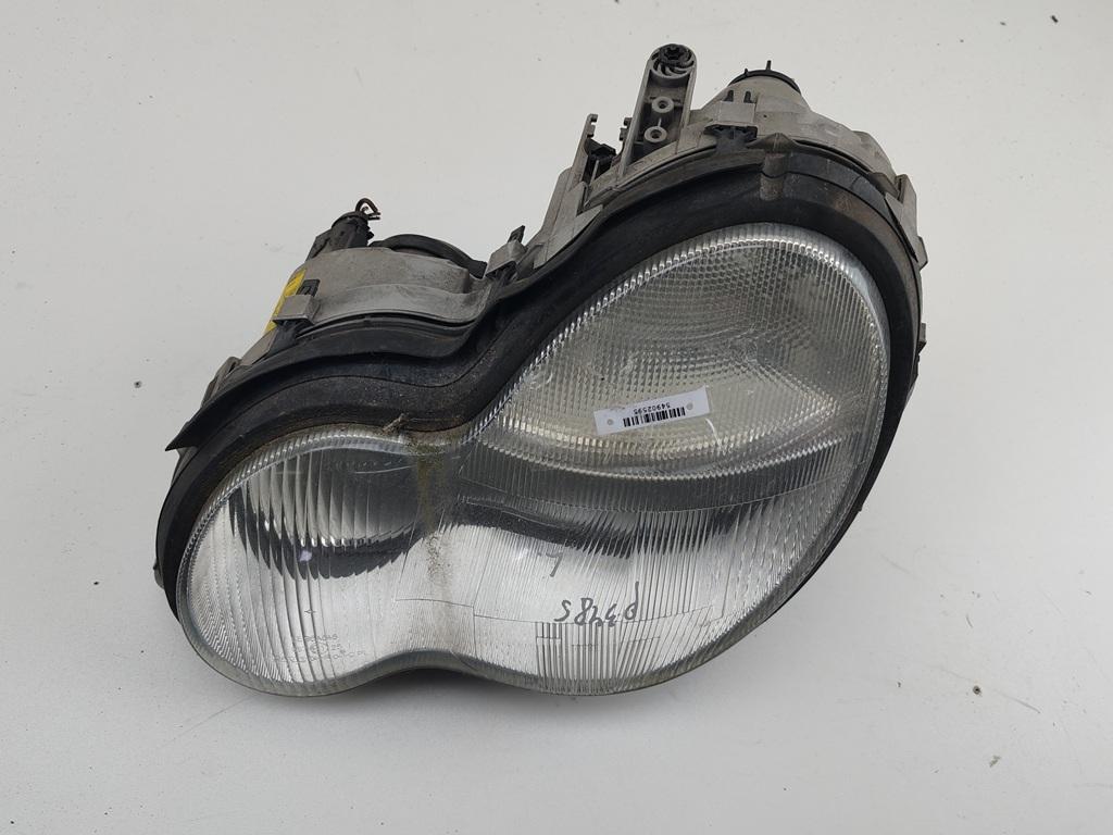 фара левая Mercedes-Benz C-Класс W203/S203/CL203 2002, 2.2 л., дизель, МКПП, серый, универсал, A2038200161 - фото №1
