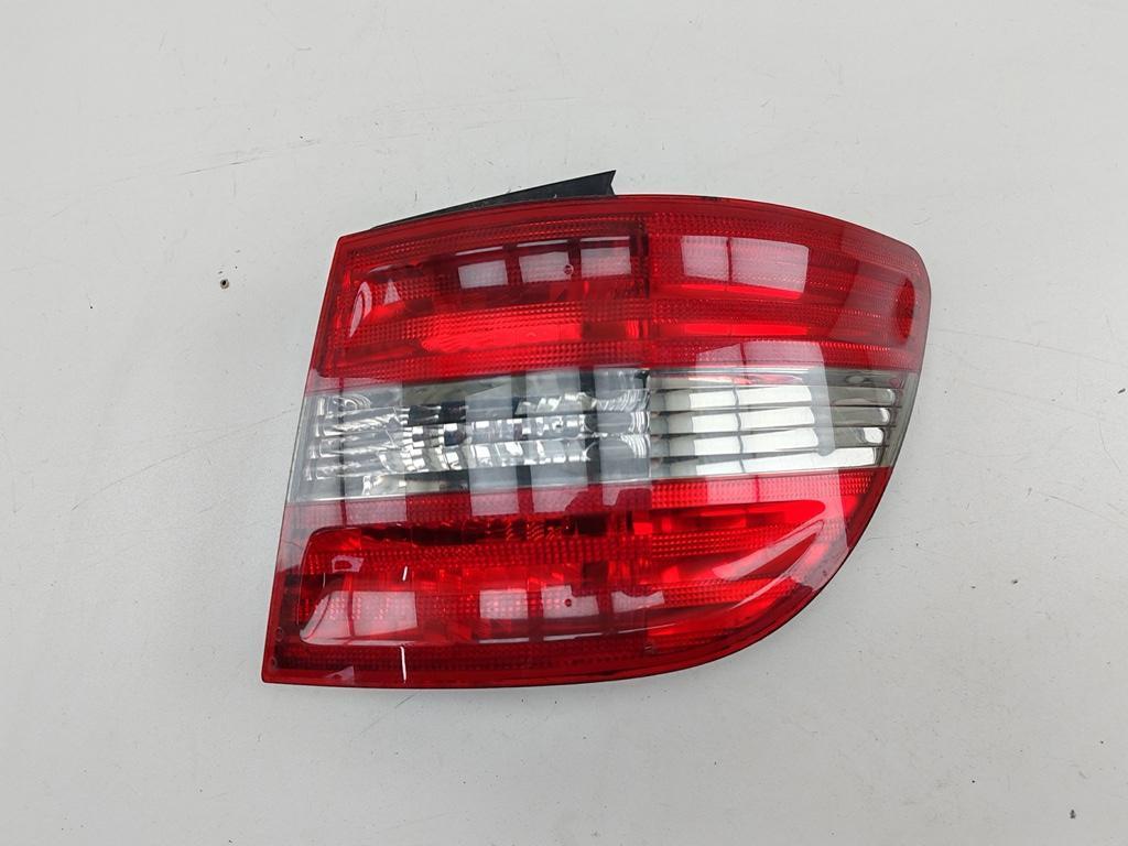 фонарь задний правый Mercedes-Benz B W245 2006, 1.7 л., бензин, АКПП, серый, минивэн, 1698202464