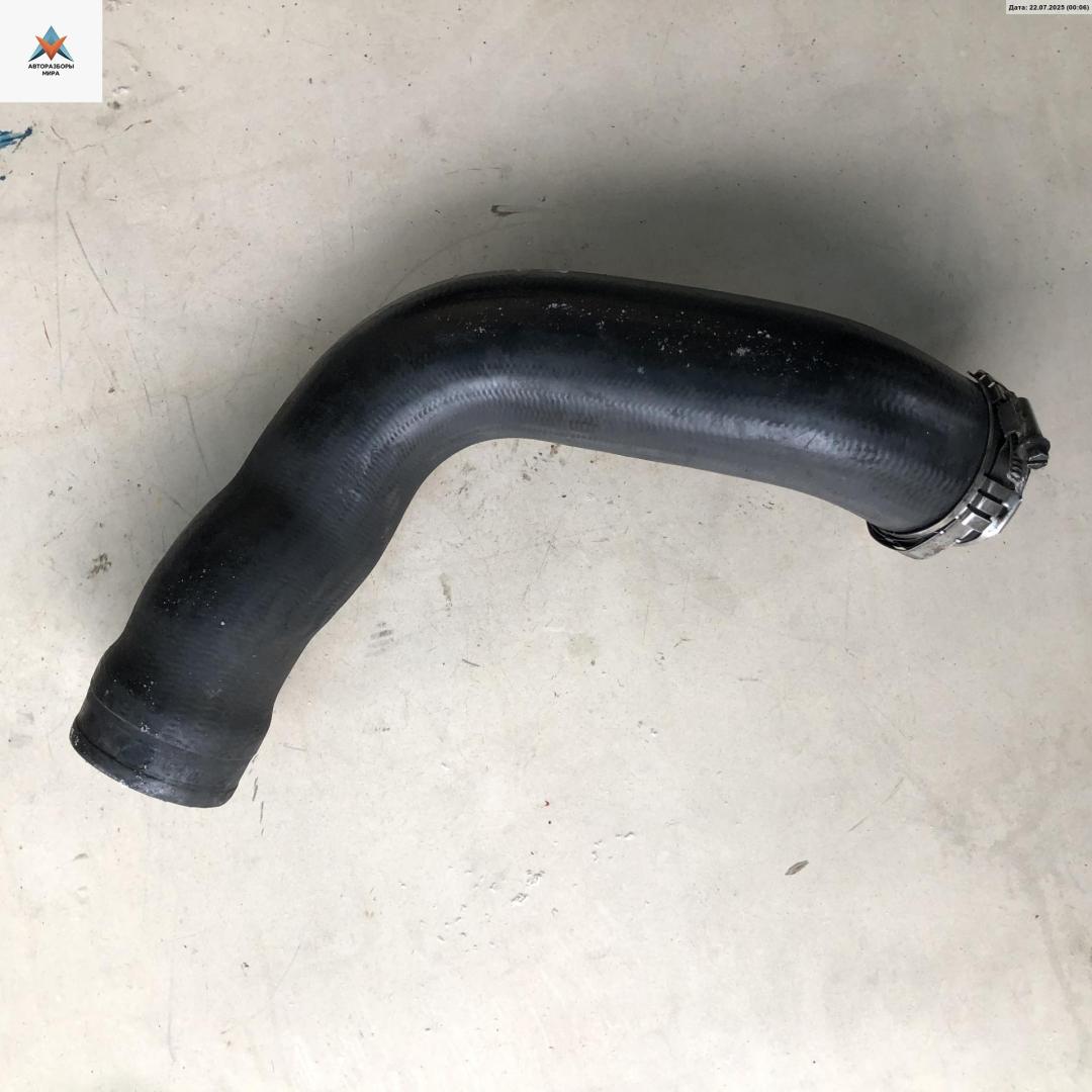 патрубок (трубопровод, шланг) Mercedes-Benz Vito-2 / Viano W639 2006, 2.2 л., дизель, МКПП, белый, микроавтобус - фото №1