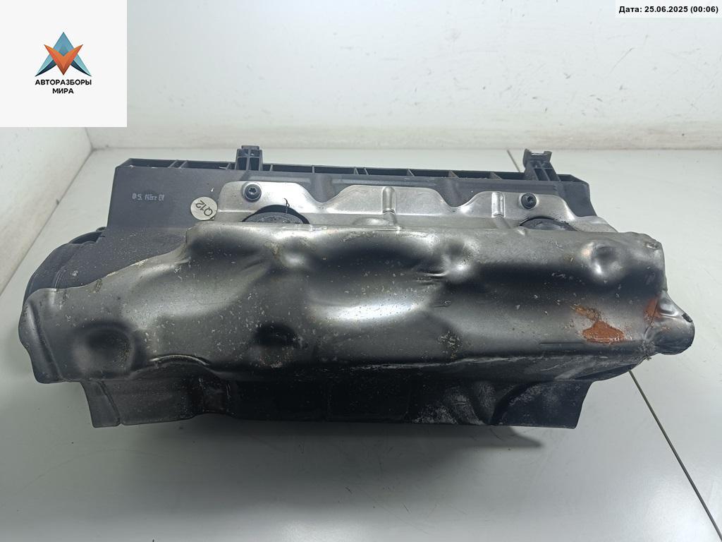 корпус воздушного фильтра Mercedes-Benz C-Класс W203/S203/CL203 2002, 2.2 л., дизель, МКПП, синий, седан, 6110901601 - фото №1