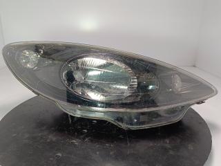 фара правая Peugeot 1007 1 поколение 2007, цвет, 9644998780