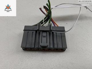 разъем (фишка) проводки Ford Mondeo 3 поколение [рестайлинг] 2004, 2.0 л., бензин, МКПП, серый, хетчбэк 5 дв.