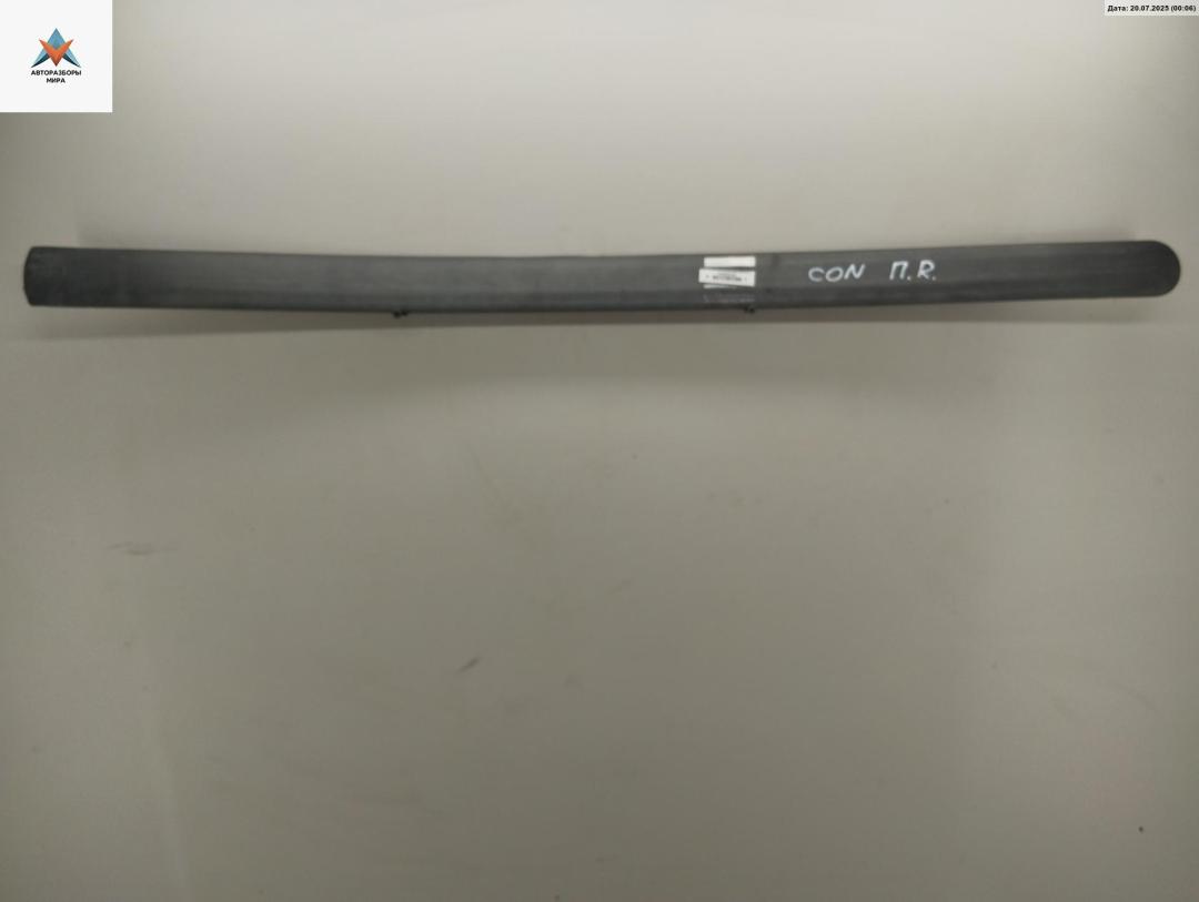 молдинг двери передней правой Ford Tourneo Connect 1 поколение 2006, 1.8 л., дизель, МКПП, синий, фургон, 3T16V20938A - фото №1