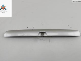 накладка подсветки номера Opel Omega B [рестайлинг] 2000, 2.2 л., бензин, МКПП, серый, универсал, 90379079