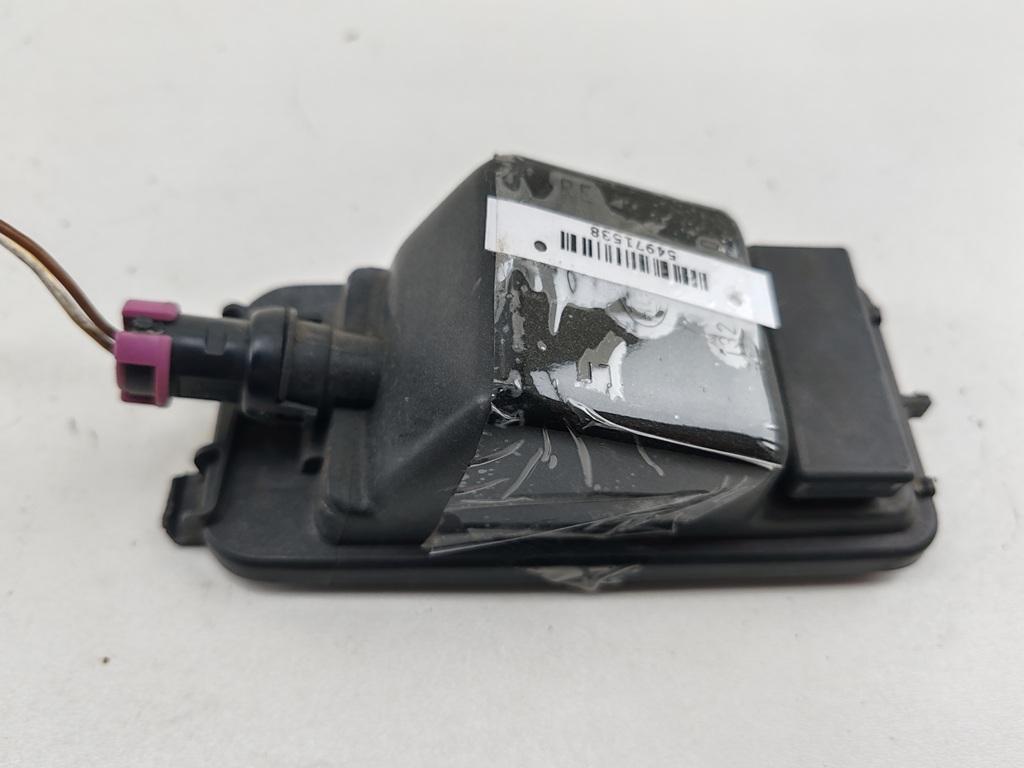 Крышка (заглушка) задняя фары Audi 80 B4 1992, 2.0 л., бензин, МКПП, красный, седан