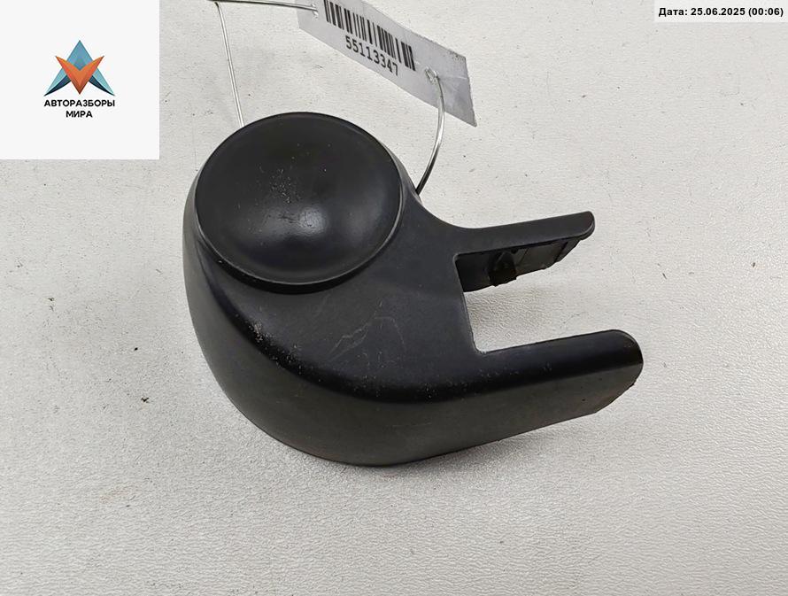 крышка поводка стеклоочистителя Audi A4 B7 2005, 2.0 л., дизель, АКПП, синий, универсал, 8E9955205C - фото №1