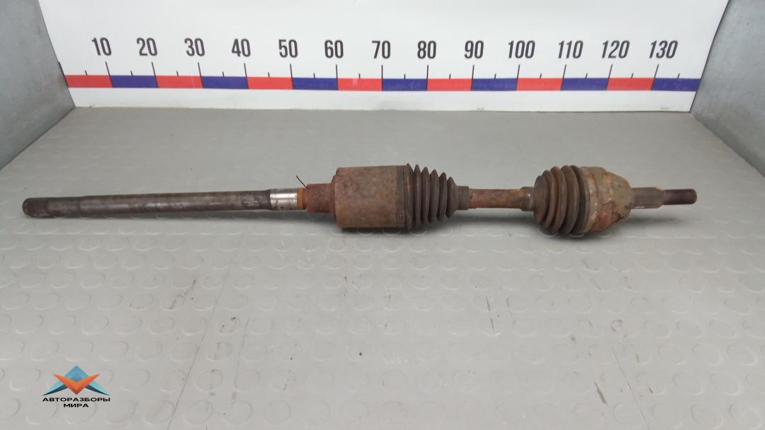 полуось передняя правая (приводной вал, ШРУС) Dodge Nitro 1 поколение 2007, 2.8 л., дизель, МКПП, внедорожник 5 дв. - фото №1