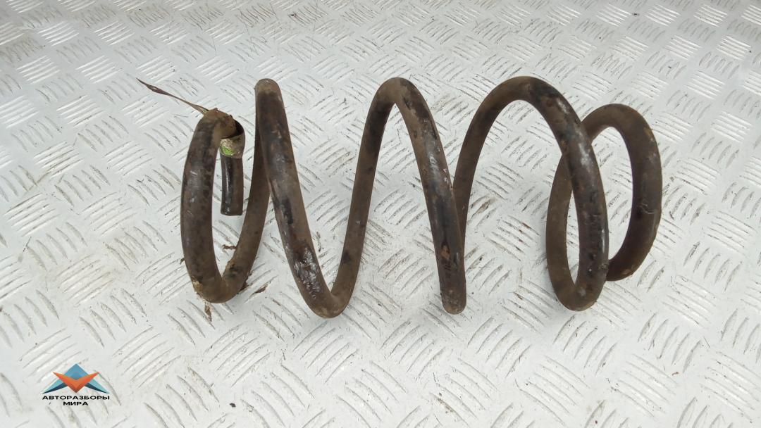 пружина задняя Dodge Nitro 1 поколение 2007, 2.8 л., дизель, МКПП, внедорожник 5 дв. - фото №1